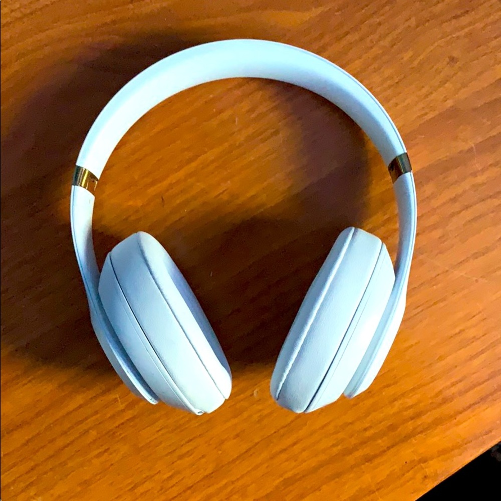 Beats Studio 3